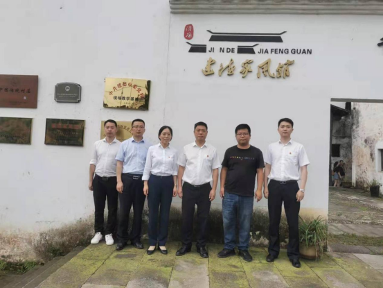 培訓(xùn)公司組織開展警示教育活動(dòng)